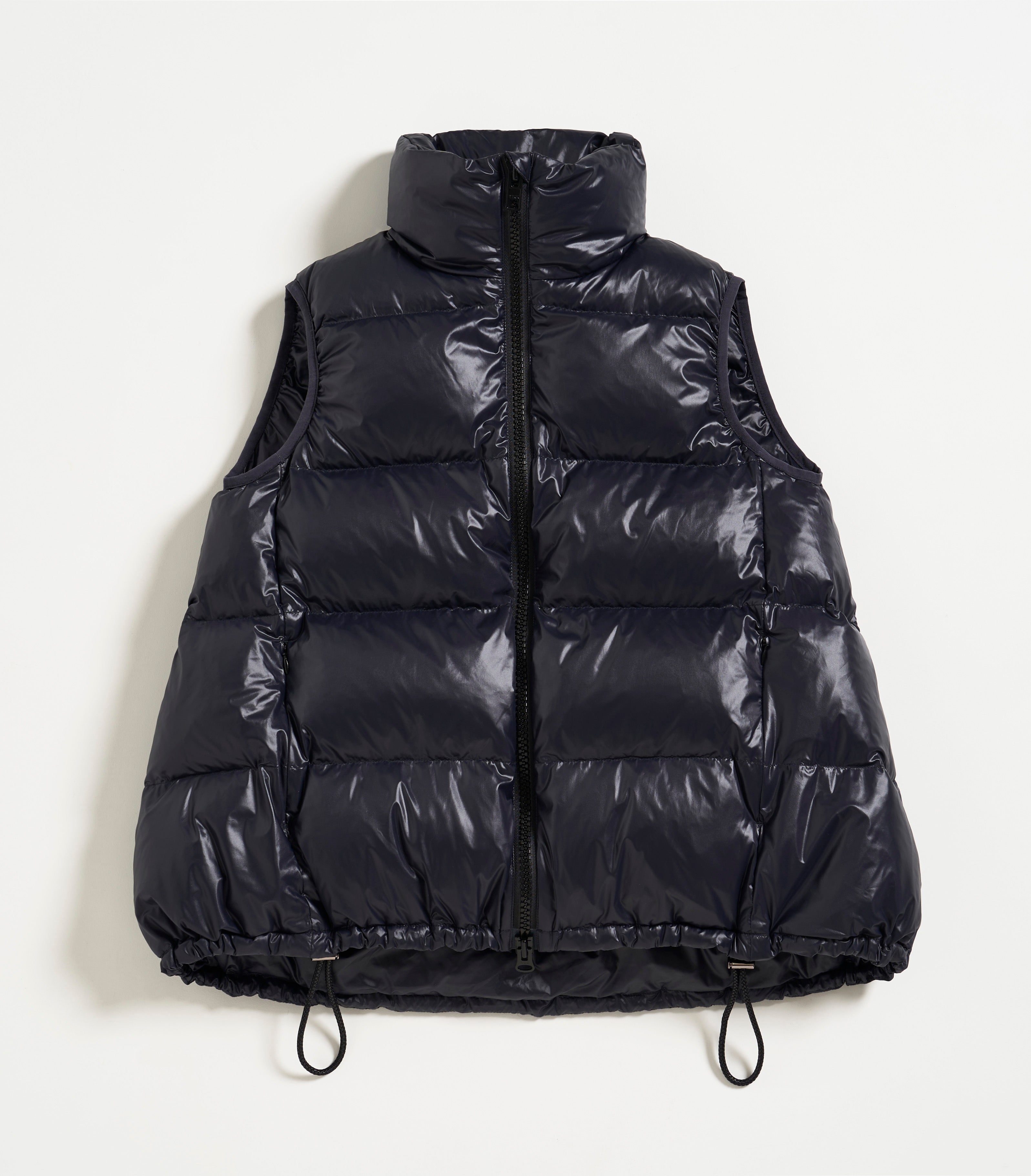 サスティナブル・ダウンベスト – illariiy.com